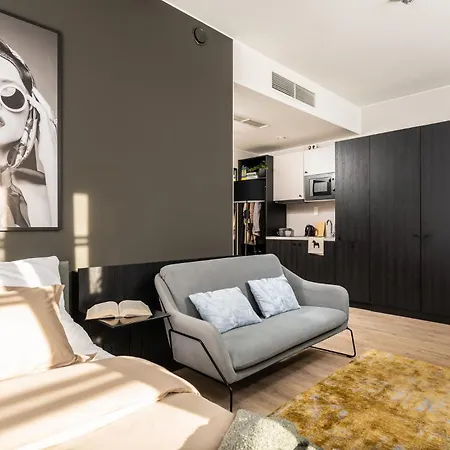 Milestone Center Premium Living By Tribera