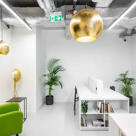 公寓式酒店 Milestone Center Urban Living