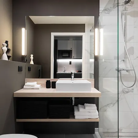 Apartahotel Milestone Center Premium Living By Tribera