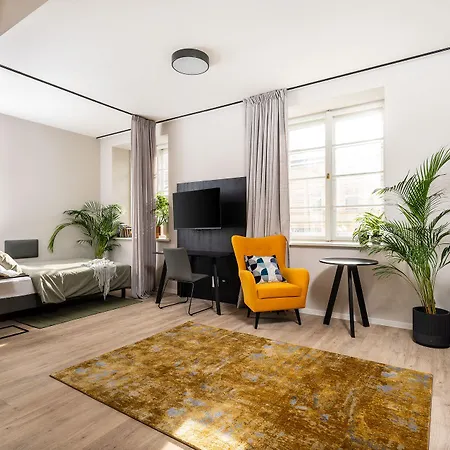 Milestone Center Premium Living By Tribera 4*