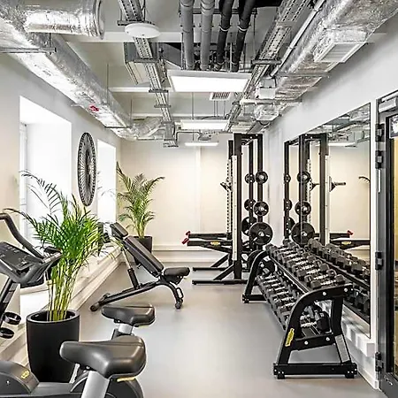 公寓式酒店 Milestone Center Premium Living By Tribera 4*