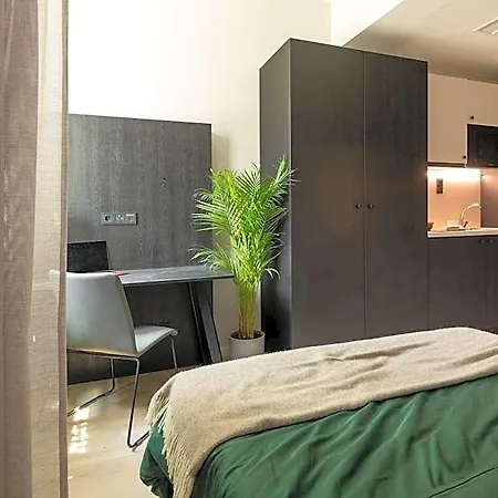 Milestone Center Premium Living By Tribera 公寓式酒店 克拉科夫