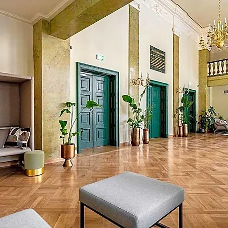Milestone Center Premium Living By Tribera Cracovie