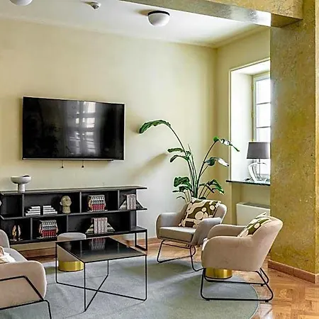 Milestone Center Premium Living By Tribera
