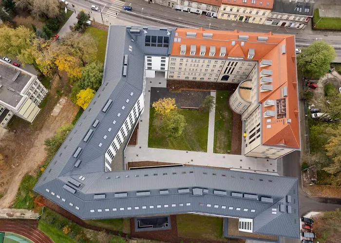 Milestone Center Premium Living By Tribera Apartahotel 4*