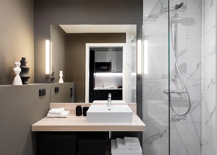 Apartahotel Milestone Center Premium Living By Tribera