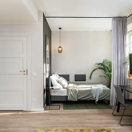 Milestone Center Premium Living By Tribera Lägenhetshotell Kraków